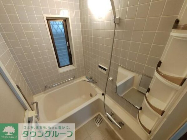 池袋本町二丁目戸建の物件内観写真